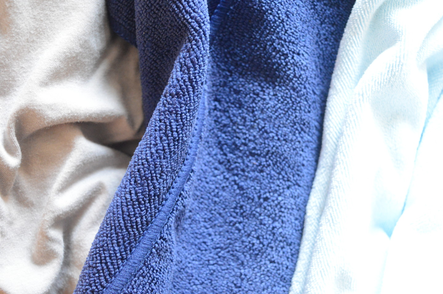 Regular Towels, Microfiber Towels or T-shirts: Which is best for